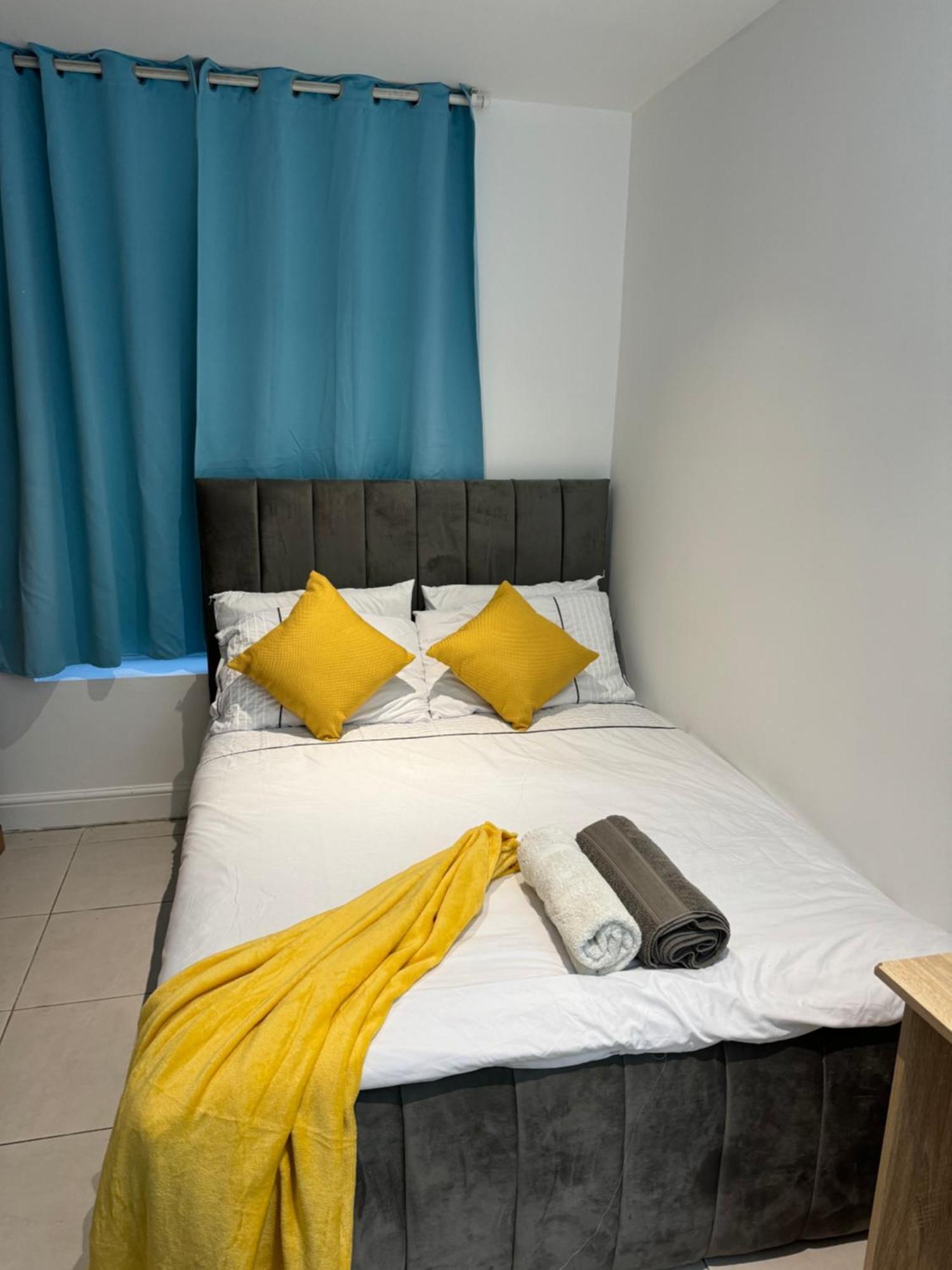 Cosy Luxurious Room In The Heart Of ลอนดอน ภายนอก รูปภาพ