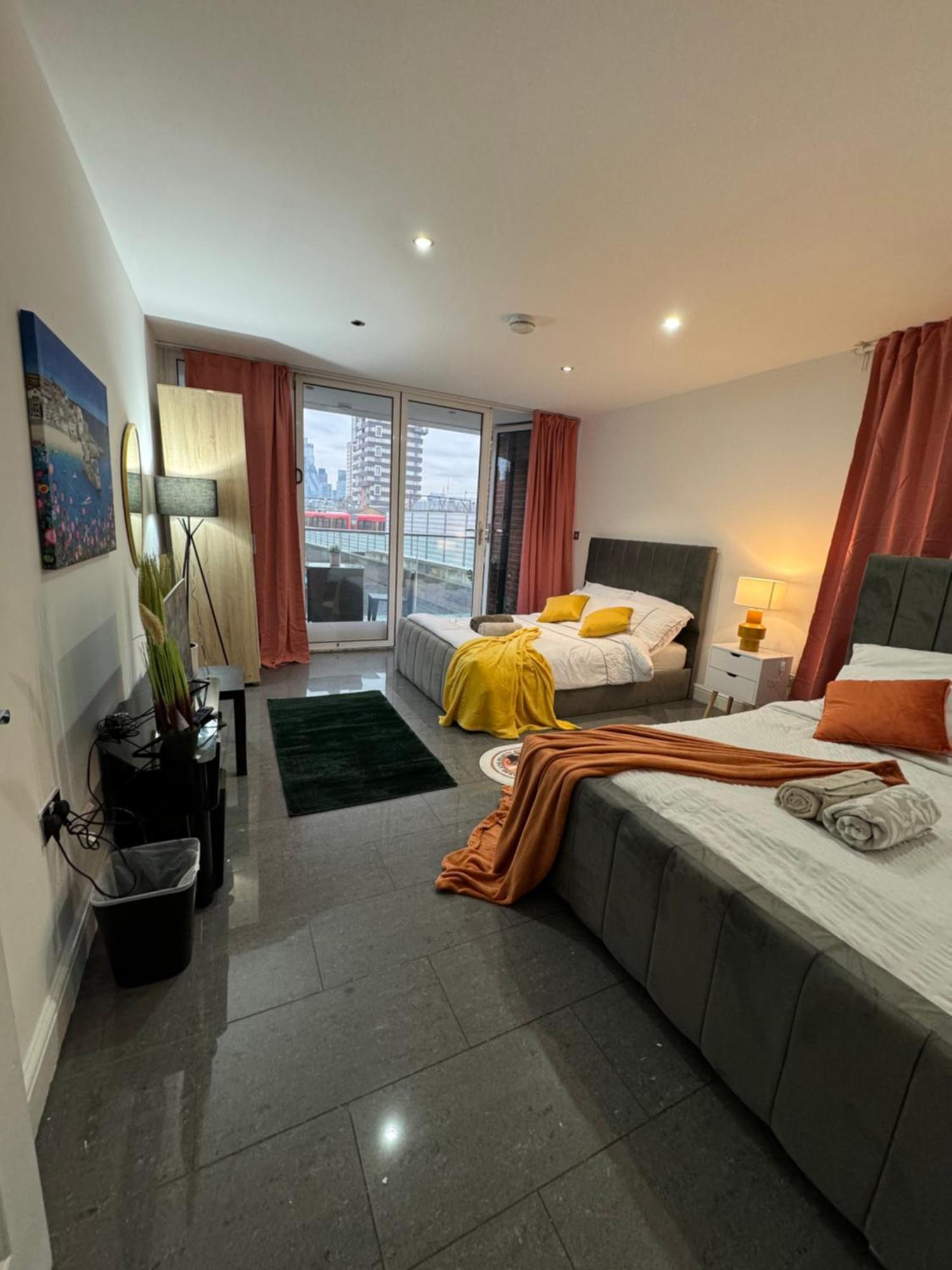 Cosy Luxurious Room In The Heart Of ลอนดอน ภายนอก รูปภาพ